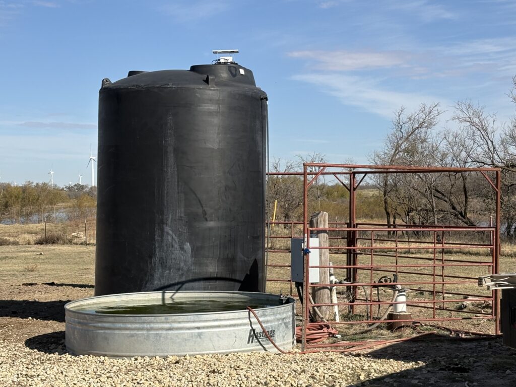 TankBoss Installed on Poly Tank
